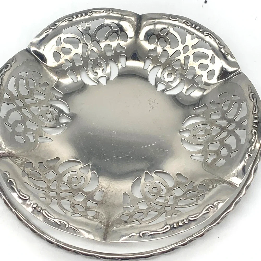 Leonard silverplated bonbon